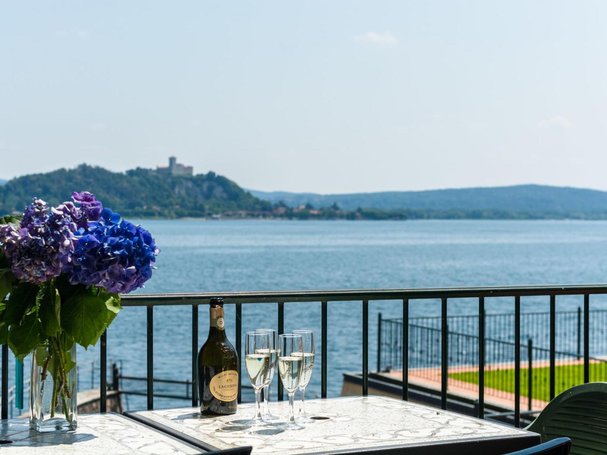 Residence Villa Greta Meina Dış mekan fotoğraf